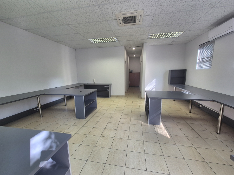 To Let Commercial Property for Rent in Sonheuwel Mpumalanga