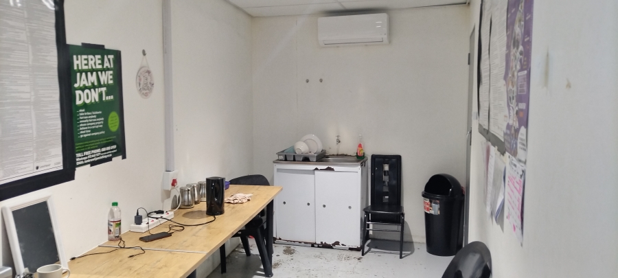 To Let Commercial Property for Rent in Nelspruit Mpumalanga