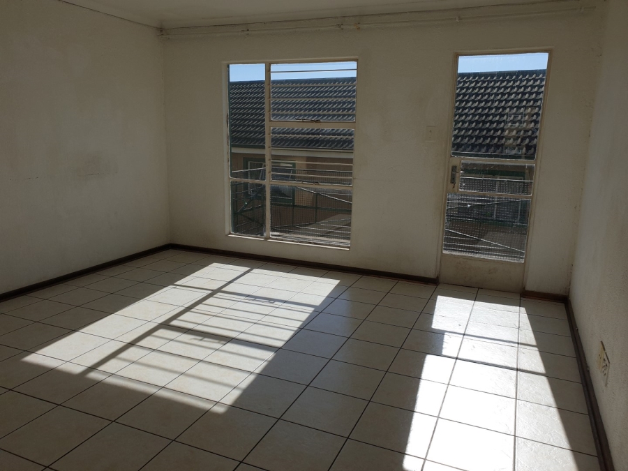 To Let 2 Bedroom Property for Rent in West Acres Mpumalanga