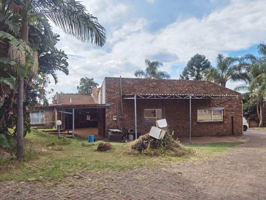 9 Bedroom Property for Sale in Die Heuwel Mpumalanga