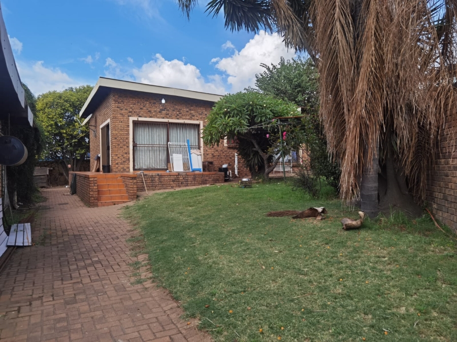 9 Bedroom Property for Sale in Die Heuwel Mpumalanga