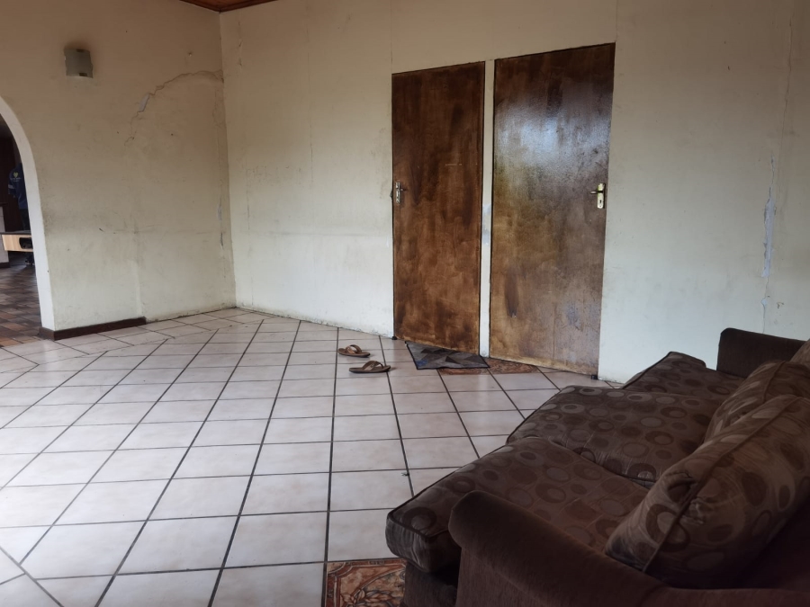 9 Bedroom Property for Sale in Die Heuwel Mpumalanga