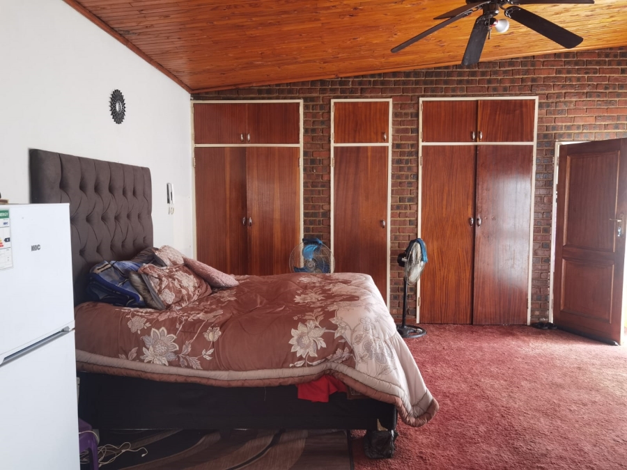 9 Bedroom Property for Sale in Die Heuwel Mpumalanga