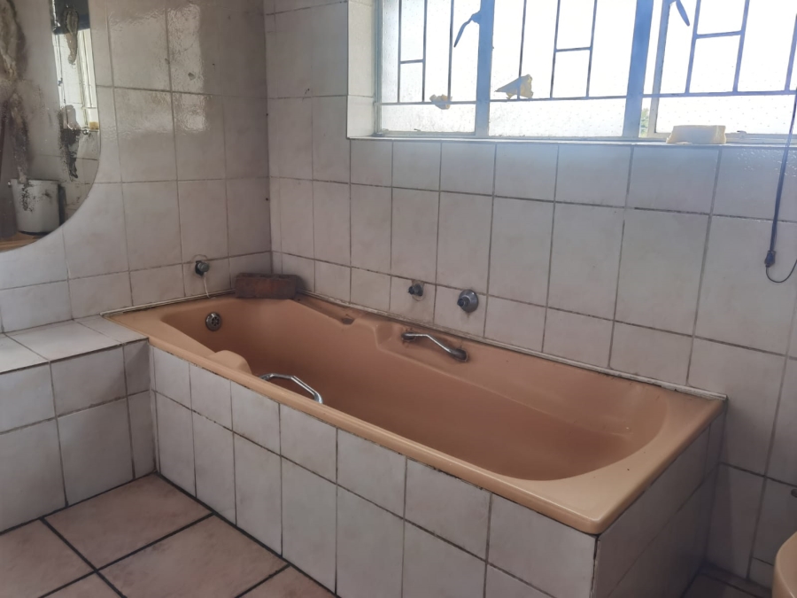 9 Bedroom Property for Sale in Die Heuwel Mpumalanga