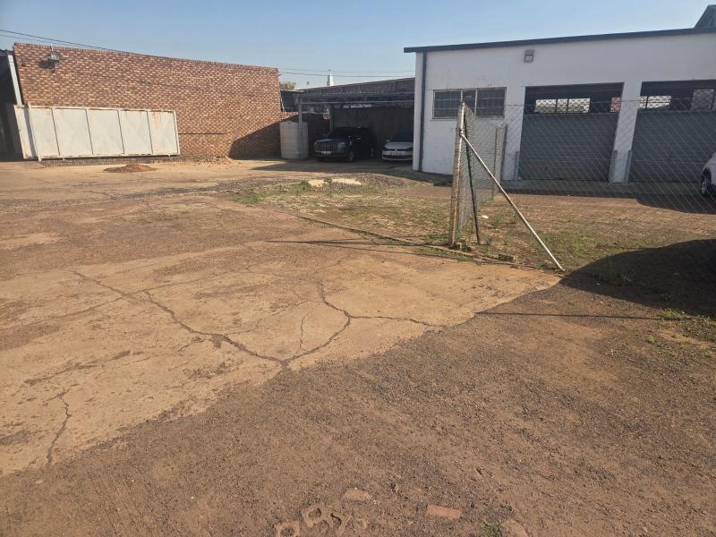 To Let Commercial Property for Rent in Middelburg Central Mpumalanga