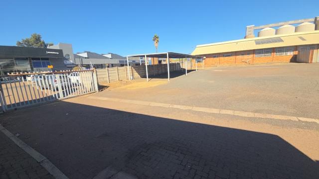 To Let Commercial Property for Rent in Middelburg Central Mpumalanga