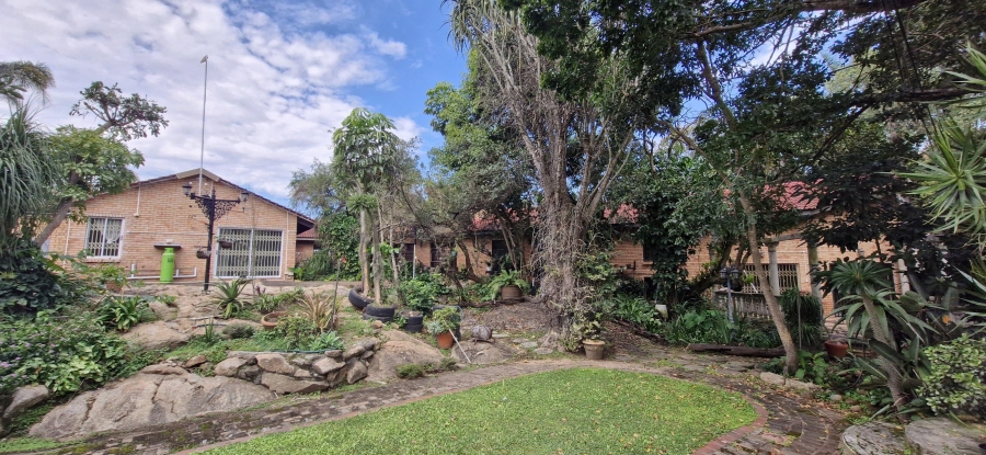 To Let 5 Bedroom Property for Rent in Steiltes Mpumalanga