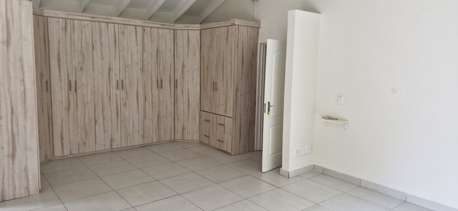 To Let 5 Bedroom Property for Rent in Steiltes Mpumalanga