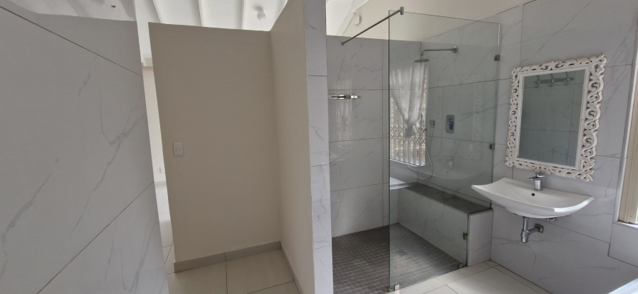 To Let 5 Bedroom Property for Rent in Steiltes Mpumalanga