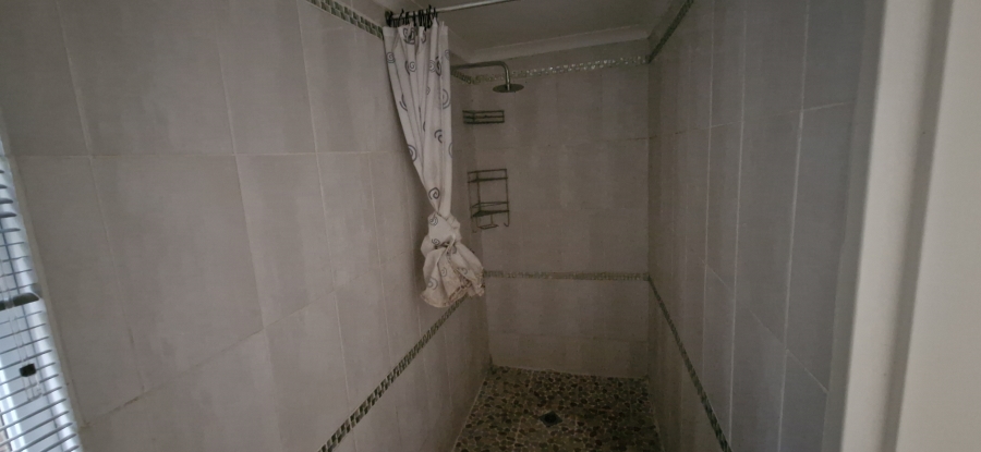 To Let 5 Bedroom Property for Rent in Steiltes Mpumalanga