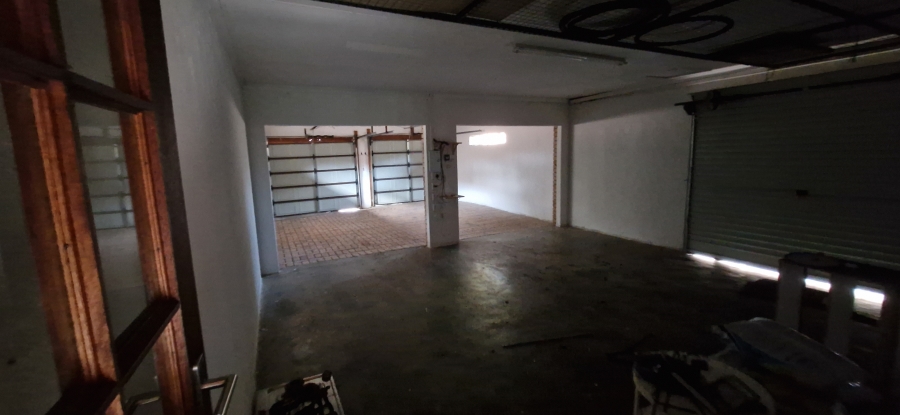 To Let 5 Bedroom Property for Rent in Steiltes Mpumalanga