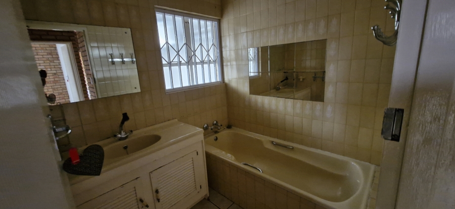 To Let 5 Bedroom Property for Rent in Steiltes Mpumalanga