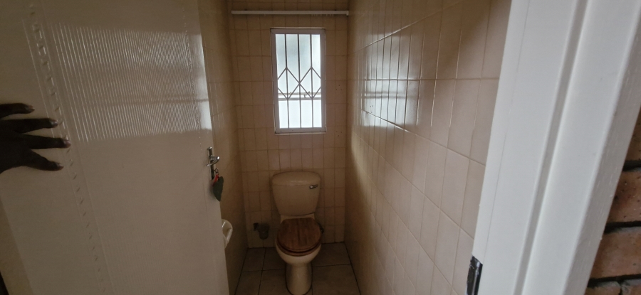 To Let 5 Bedroom Property for Rent in Steiltes Mpumalanga