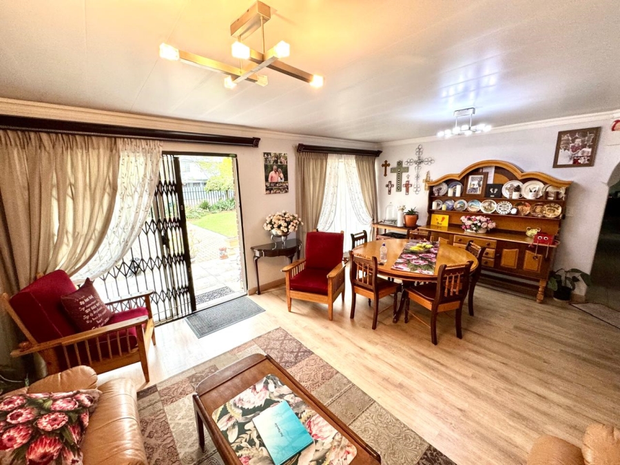 4 Bedroom Property for Sale in Secunda Mpumalanga