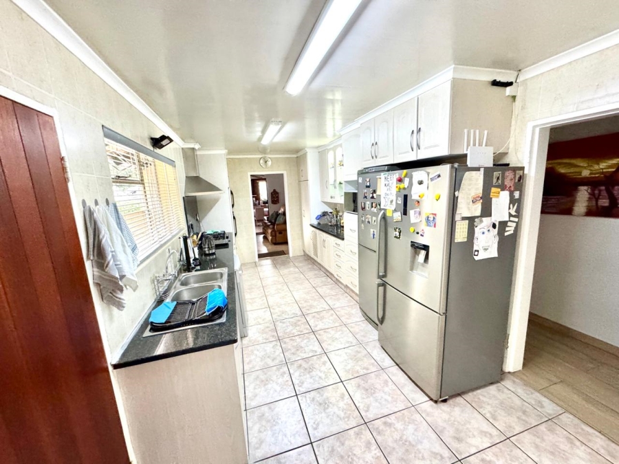 4 Bedroom Property for Sale in Secunda Mpumalanga