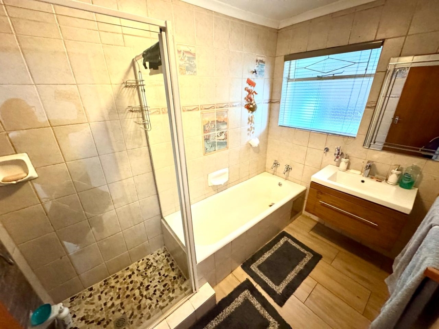 4 Bedroom Property for Sale in Secunda Mpumalanga