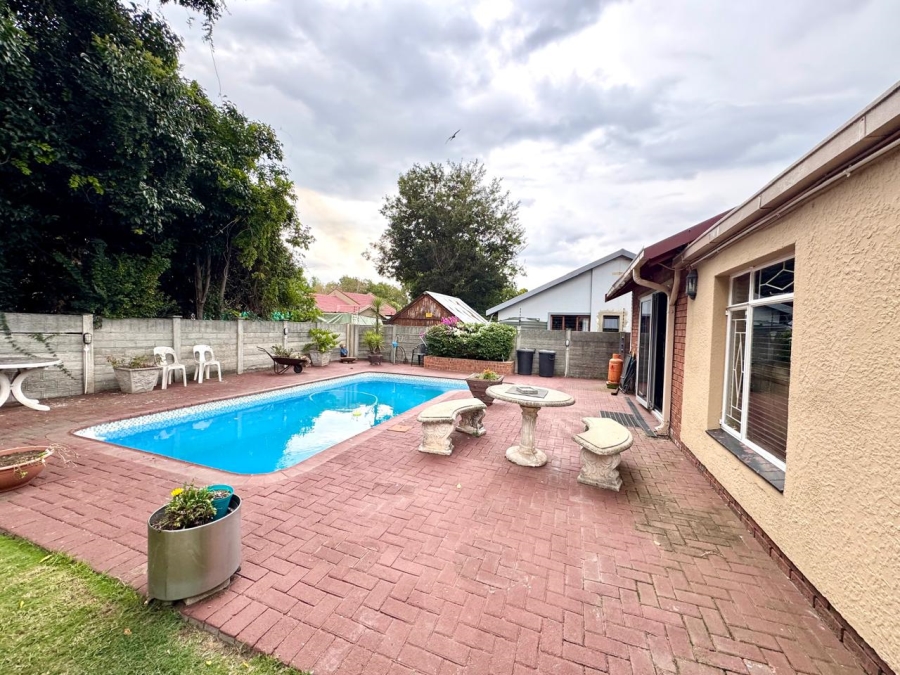 4 Bedroom Property for Sale in Secunda Mpumalanga
