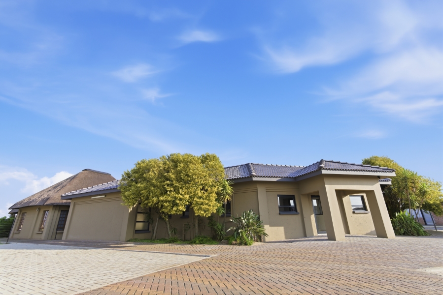 To Let Commercial Property for Rent in Secunda Mpumalanga