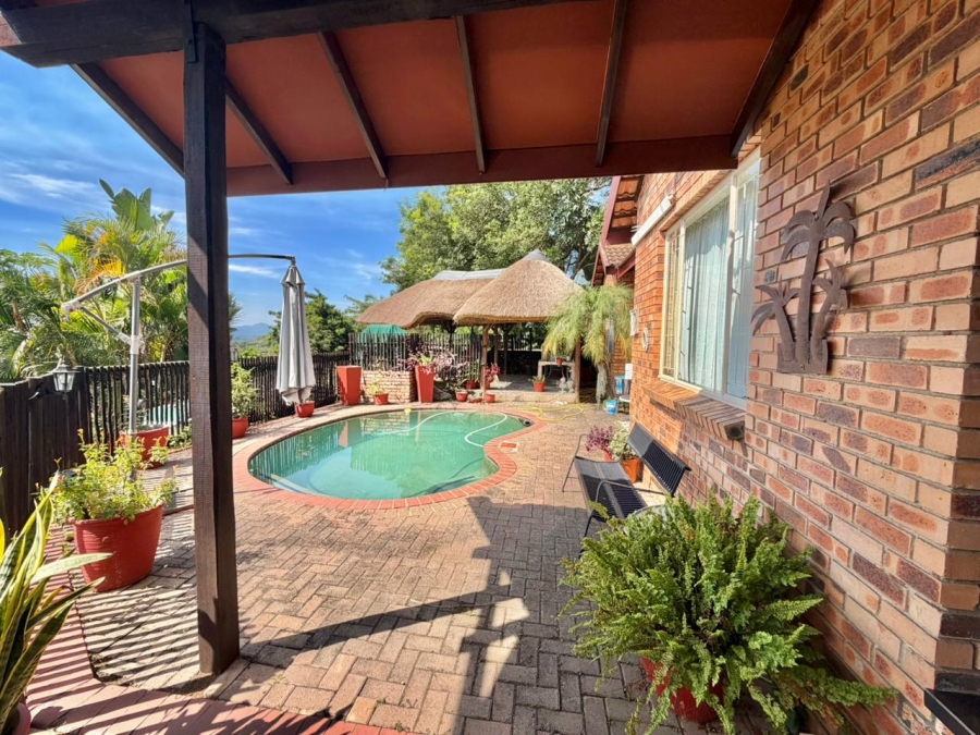 To Let 3 Bedroom Property for Rent in West Acres Mpumalanga