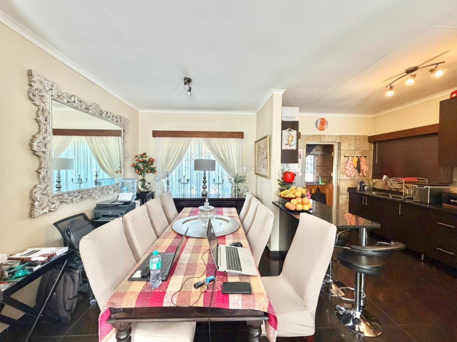 To Let 3 Bedroom Property for Rent in West Acres Mpumalanga