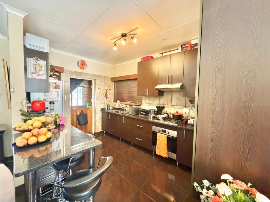 To Let 3 Bedroom Property for Rent in West Acres Mpumalanga