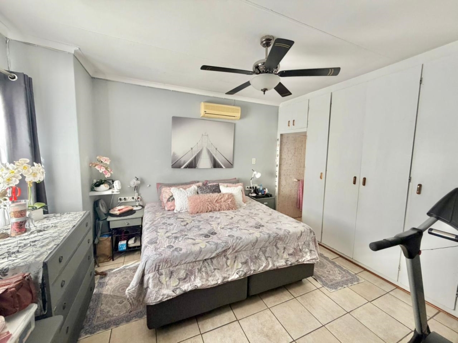 To Let 3 Bedroom Property for Rent in West Acres Mpumalanga