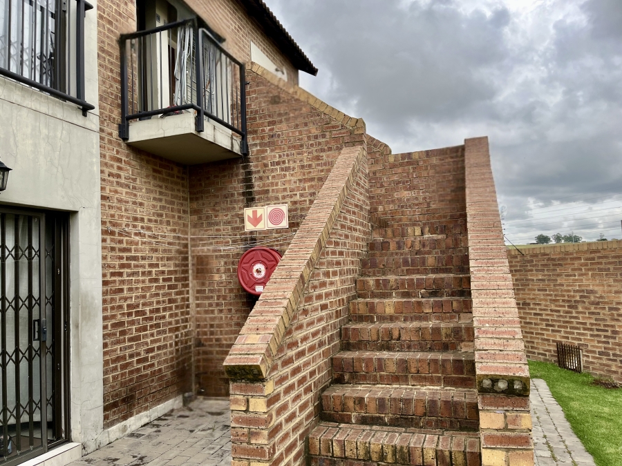 2 Bedroom Property for Sale in Terra Nova Mpumalanga