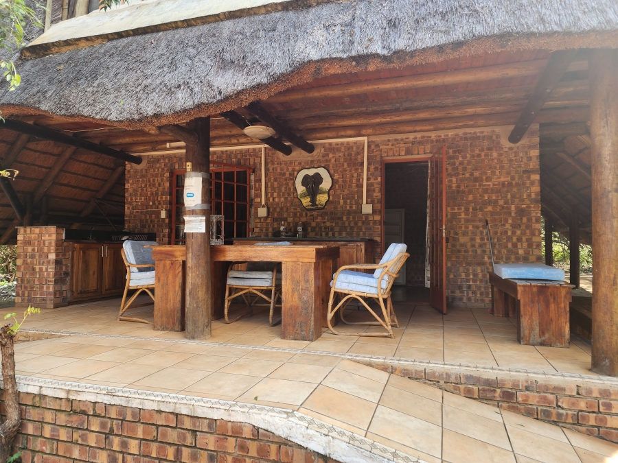 2 Bedroom Property for Sale in Marloth Park Mpumalanga