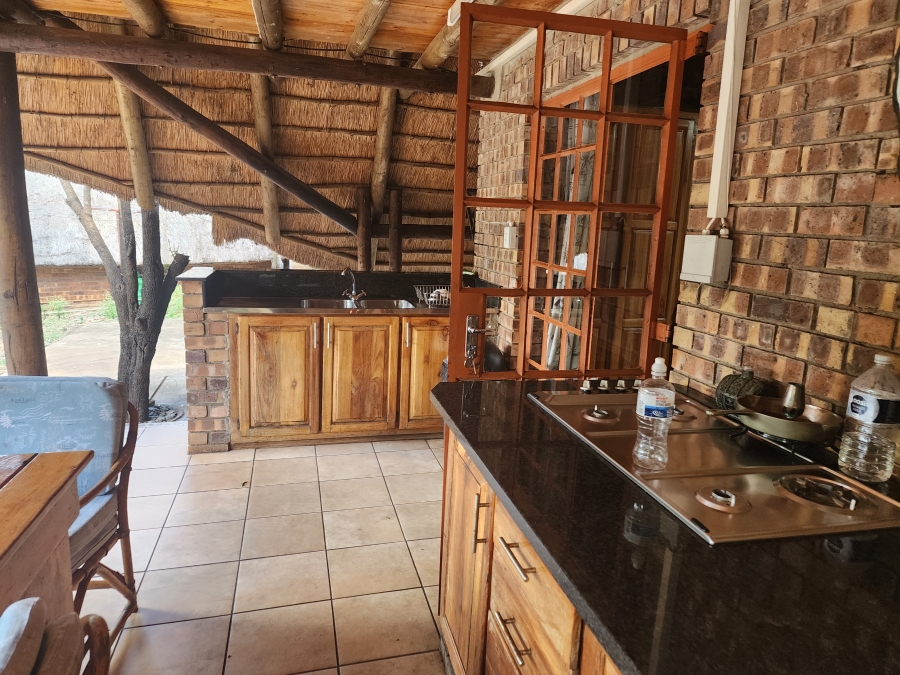 2 Bedroom Property for Sale in Marloth Park Mpumalanga
