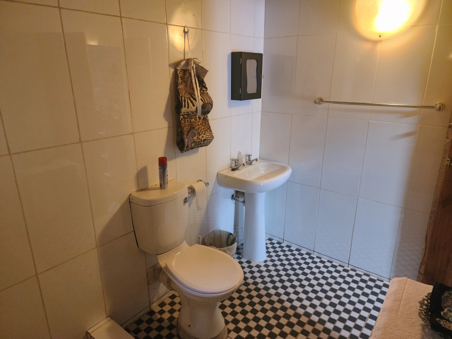 2 Bedroom Property for Sale in Marloth Park Mpumalanga