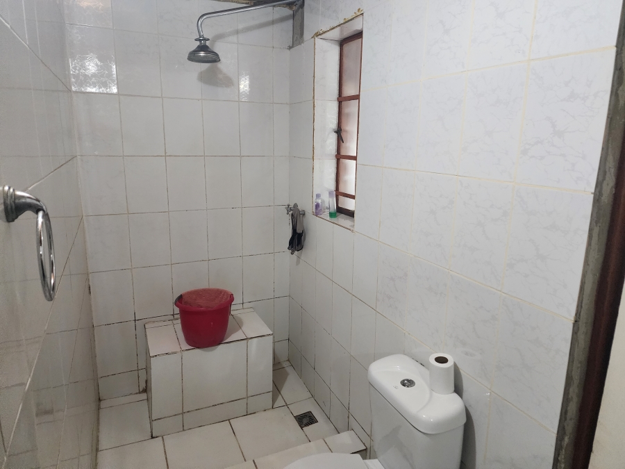 2 Bedroom Property for Sale in Marloth Park Mpumalanga