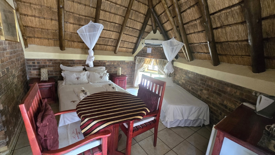 2 Bedroom Property for Sale in Marloth Park Mpumalanga
