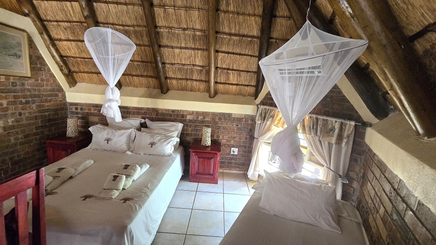 2 Bedroom Property for Sale in Marloth Park Mpumalanga