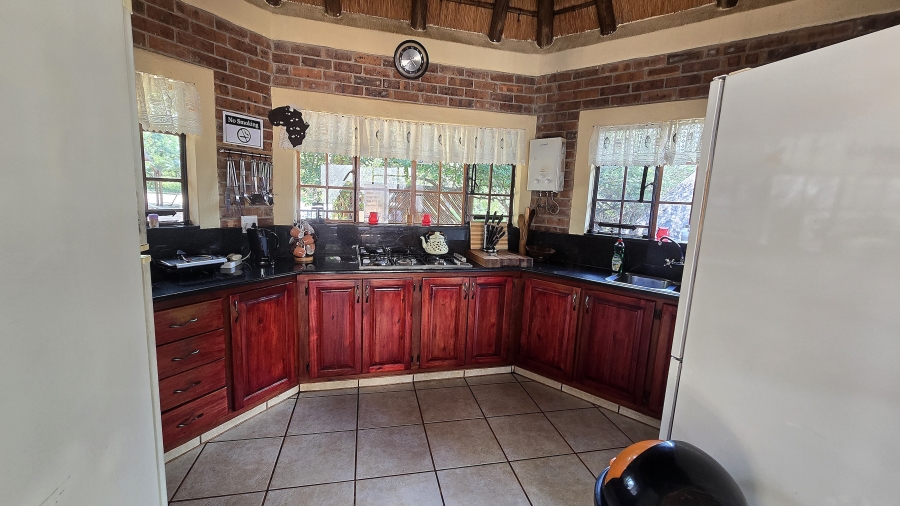 2 Bedroom Property for Sale in Marloth Park Mpumalanga