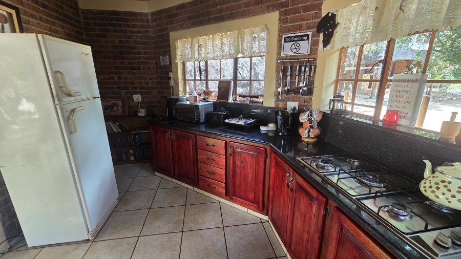 2 Bedroom Property for Sale in Marloth Park Mpumalanga