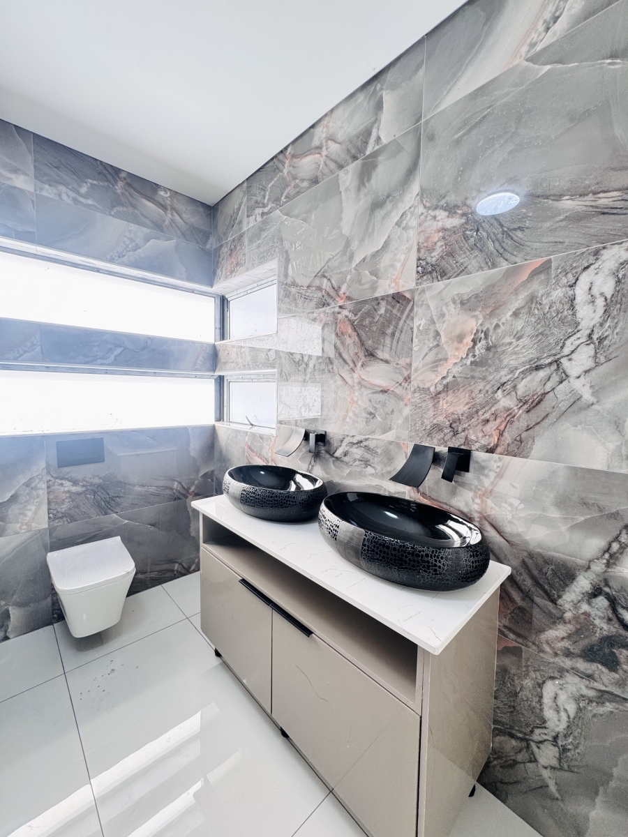 4 Bedroom Property for Sale in Aerorand Mpumalanga