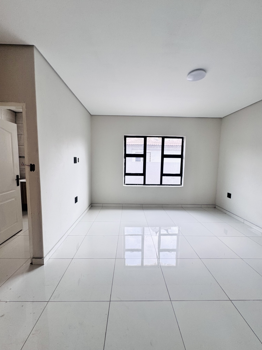 4 Bedroom Property for Sale in Aerorand Mpumalanga