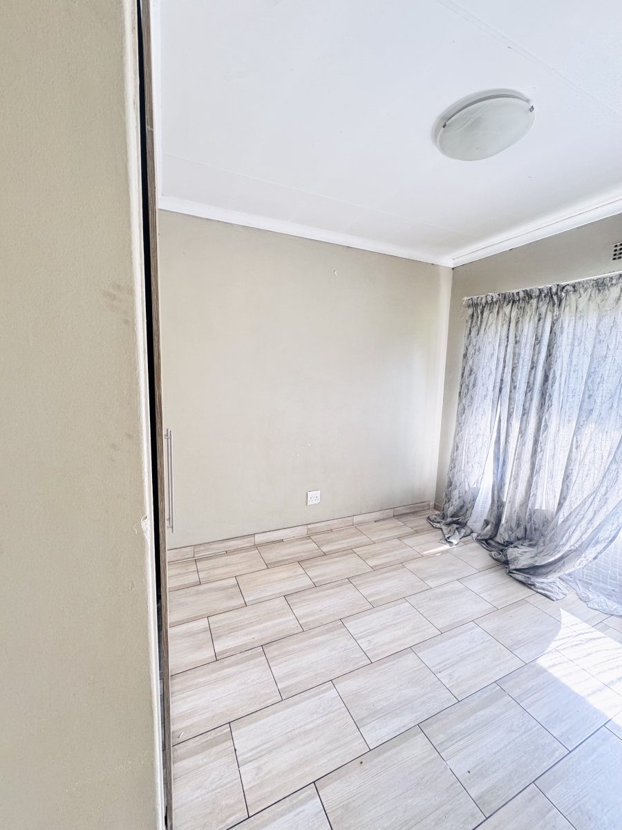 3 Bedroom Property for Sale in Tasbet Park Ext 2 Mpumalanga