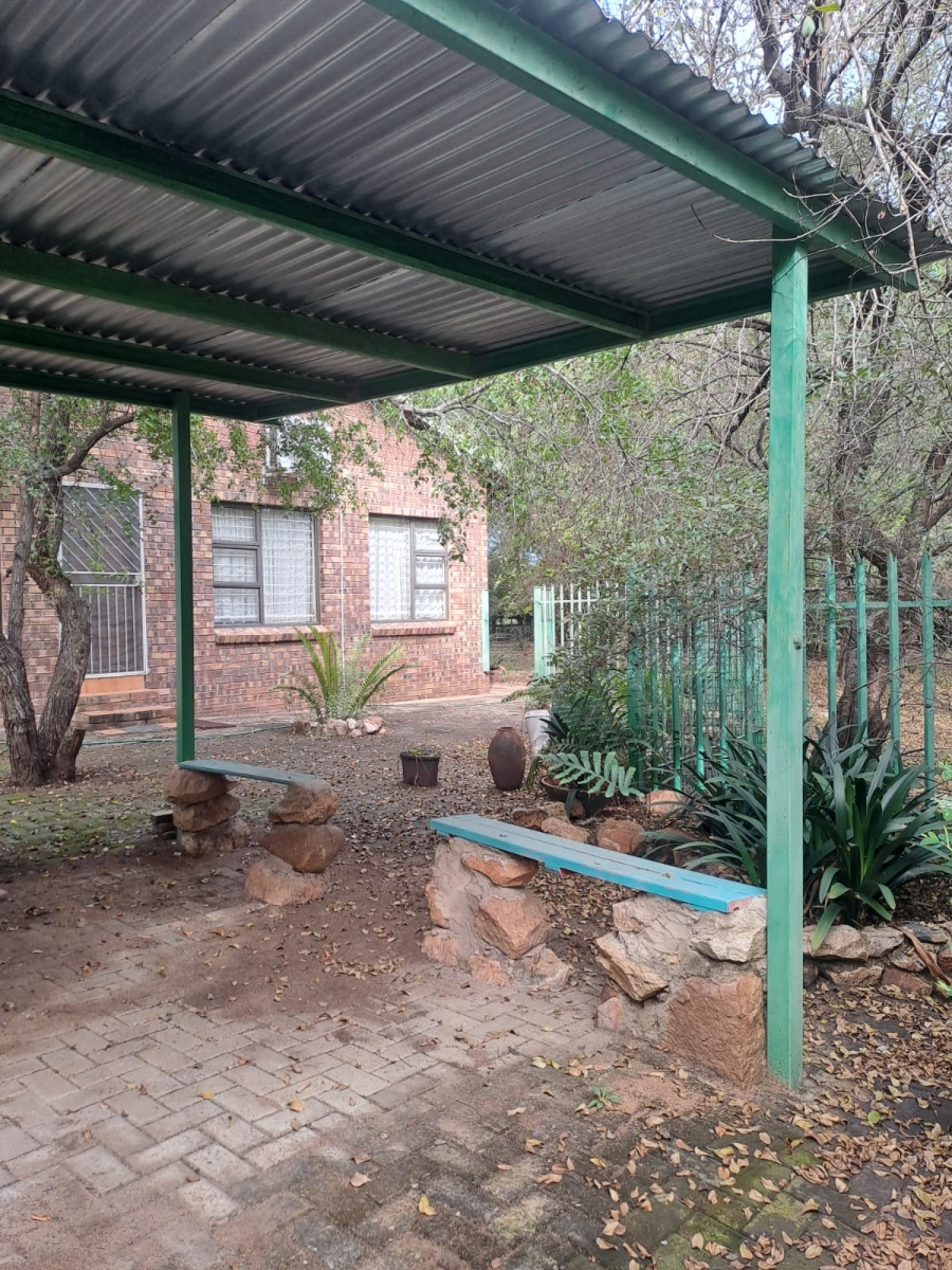 3 Bedroom Property for Sale in Marloth Park Mpumalanga