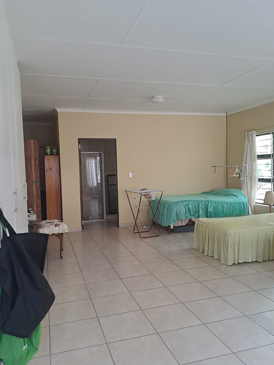 3 Bedroom Property for Sale in Marloth Park Mpumalanga