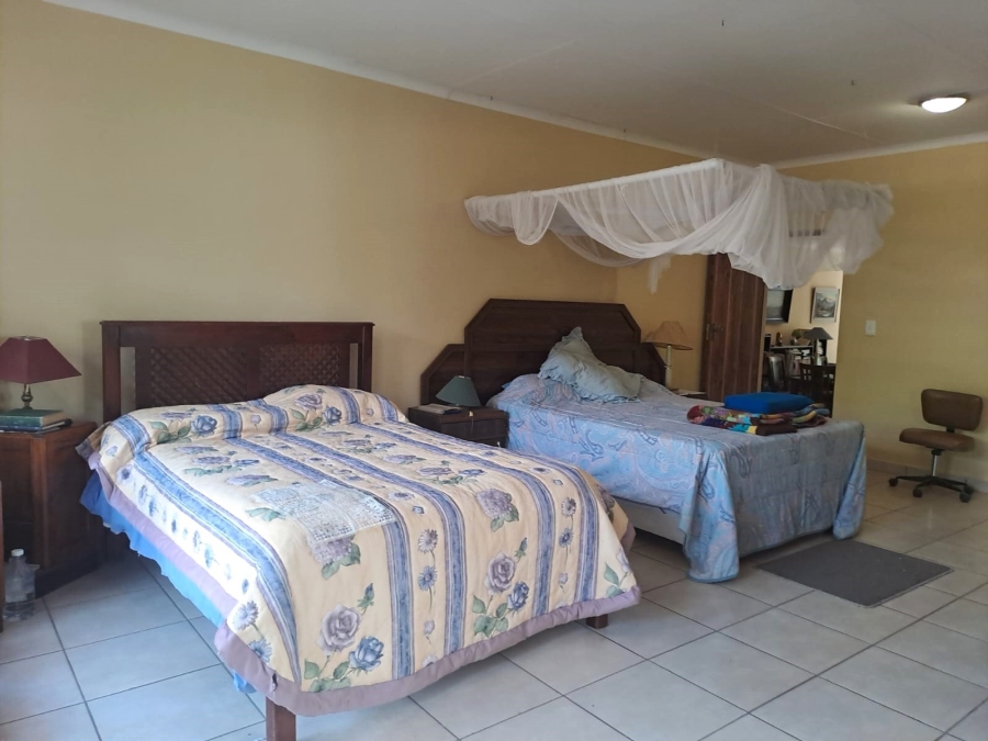 3 Bedroom Property for Sale in Marloth Park Mpumalanga