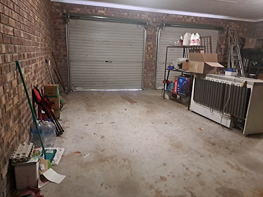 3 Bedroom Property for Sale in Marloth Park Mpumalanga