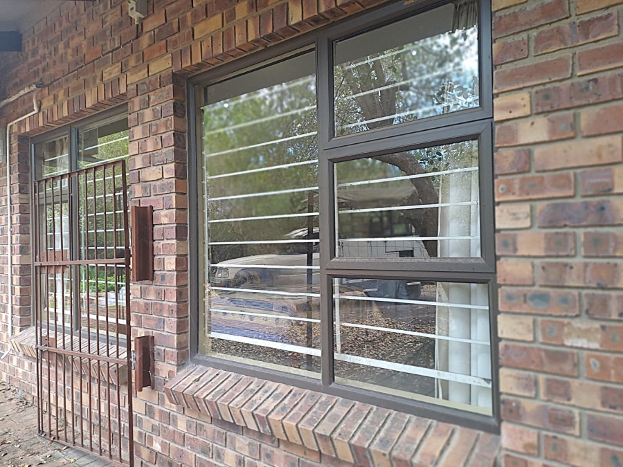 3 Bedroom Property for Sale in Marloth Park Mpumalanga