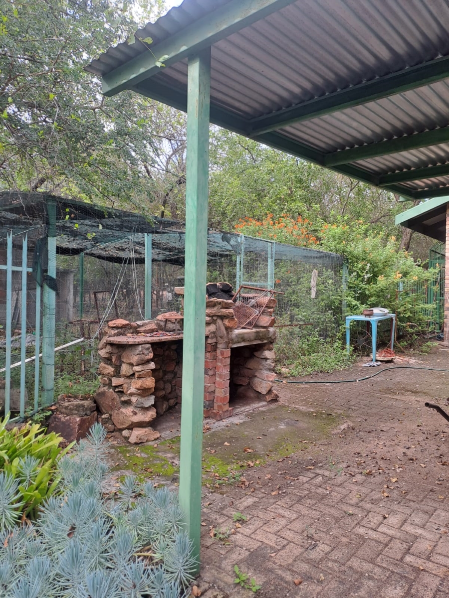 3 Bedroom Property for Sale in Marloth Park Mpumalanga