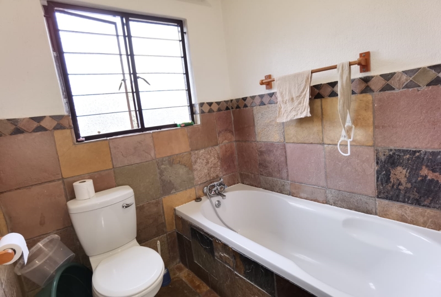 To Let 2 Bedroom Property for Rent in West Acres Mpumalanga