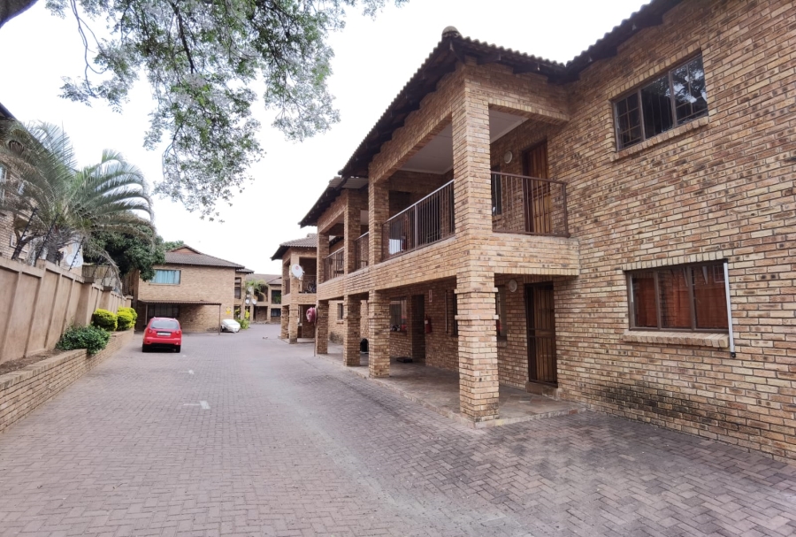 To Let 2 Bedroom Property for Rent in West Acres Mpumalanga