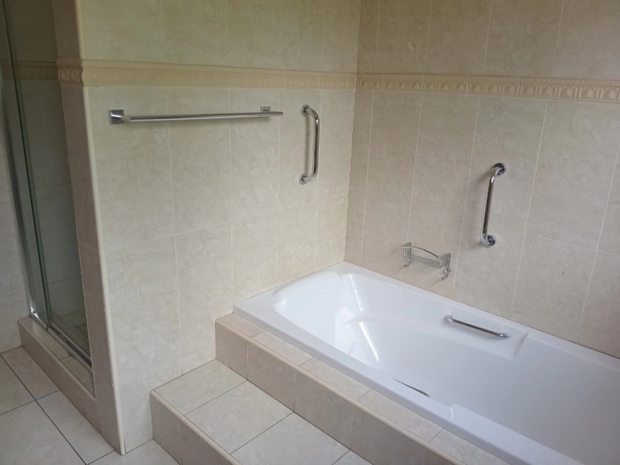 5 Bedroom Property for Sale in Die Heuwel Mpumalanga