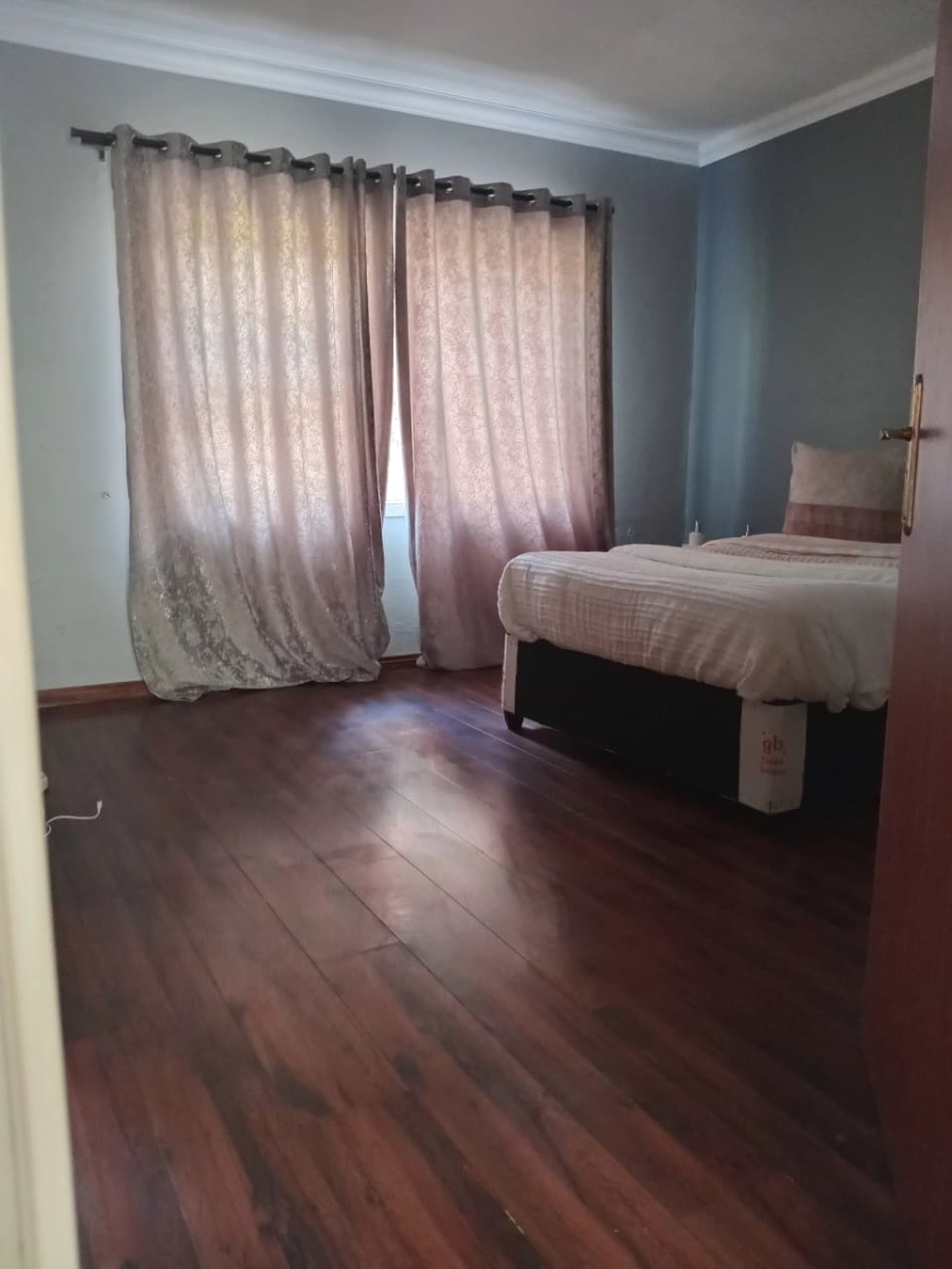 5 Bedroom Property for Sale in Die Heuwel Mpumalanga