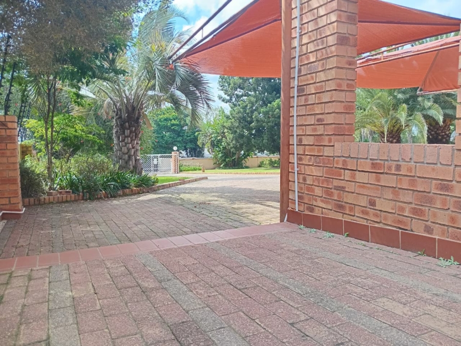 5 Bedroom Property for Sale in Die Heuwel Mpumalanga