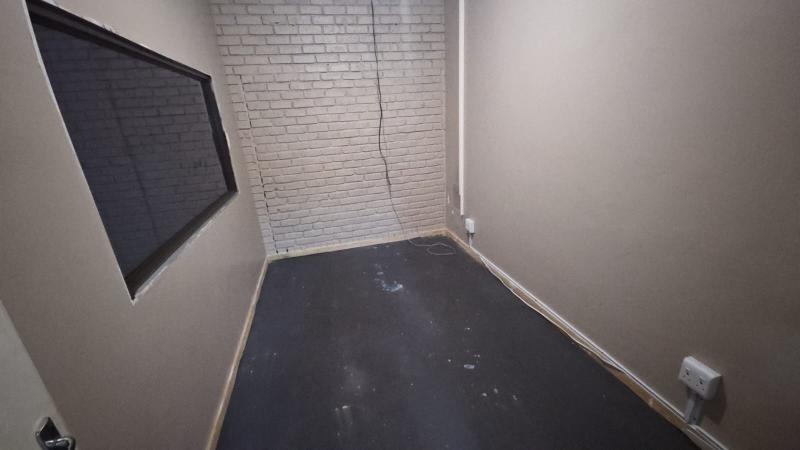 To Let Commercial Property for Rent in Middelburg Central Mpumalanga